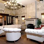 Mai Alacati *