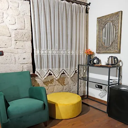 Δωμάτια σε οικογενειακή κατοικία Mai Alacati