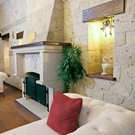 Mai Alaçatı Pansiyon *