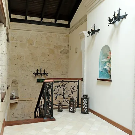 Mai Alaçatı * Çeşme